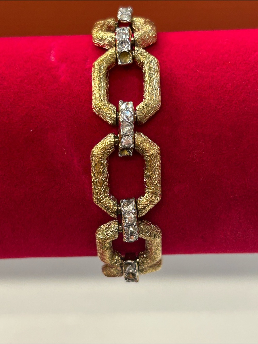 Fabulous vintage Atwood Sawyer gold plated couture style bracelet